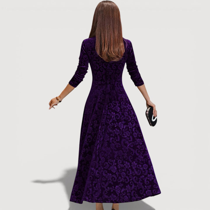 Women's Jillian Elegant Velvet Dress - Everyday Elegance
