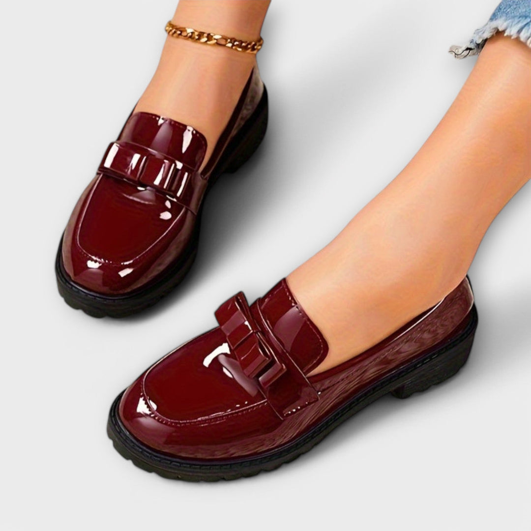 Women's Preppy Loafer Flats - Effortless Summer Style