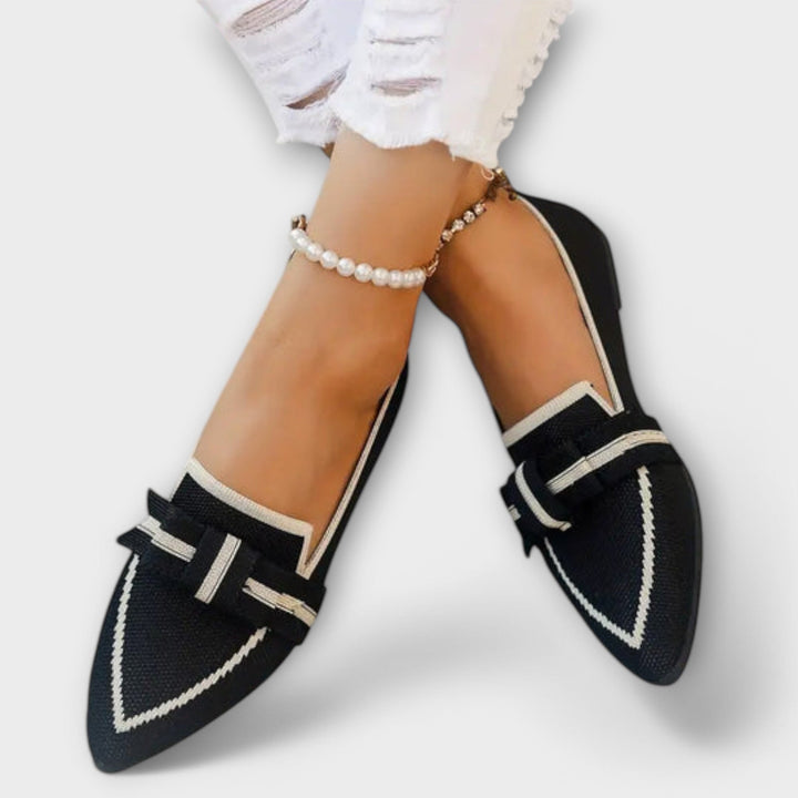 Women's Flat Shoes with Knot Design - Everyday Elegance