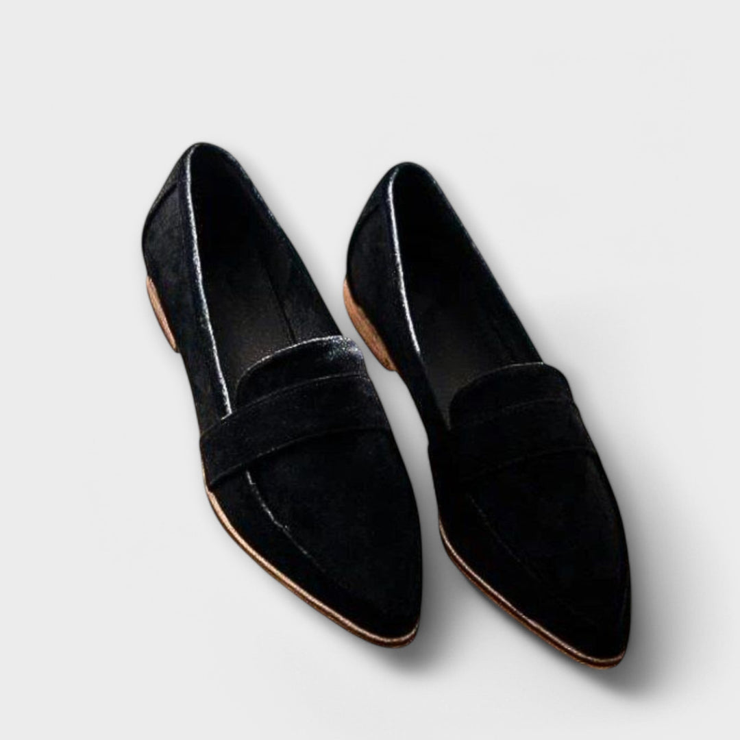 Women's Elegant Pointed Loafers - Effortless Everyday Wear
