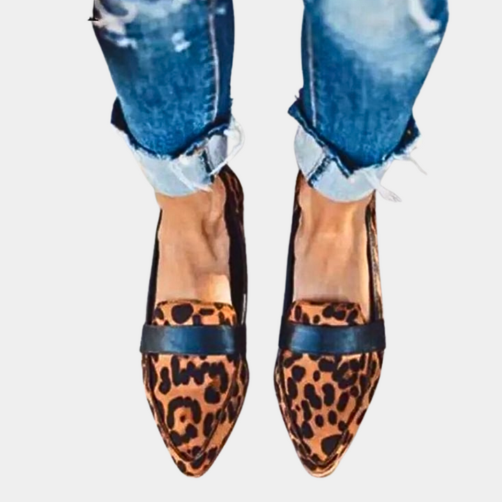 Women's Elegant Pointed Loafers - Effortless Everyday Wear