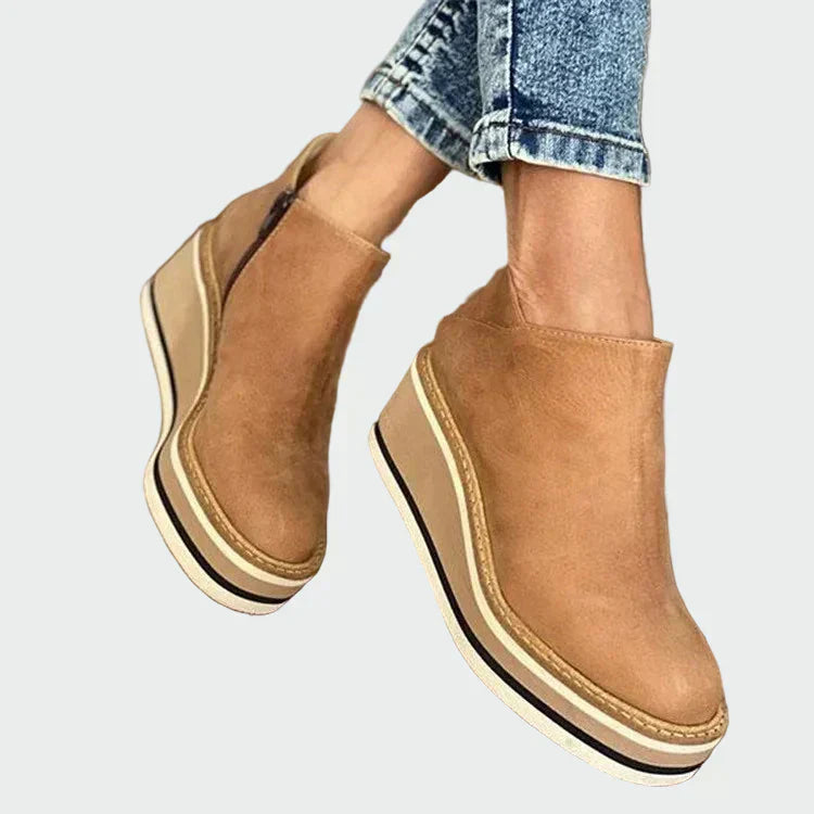 Women's Everyday Leather Wedge Boots - Cozy & Comfortable