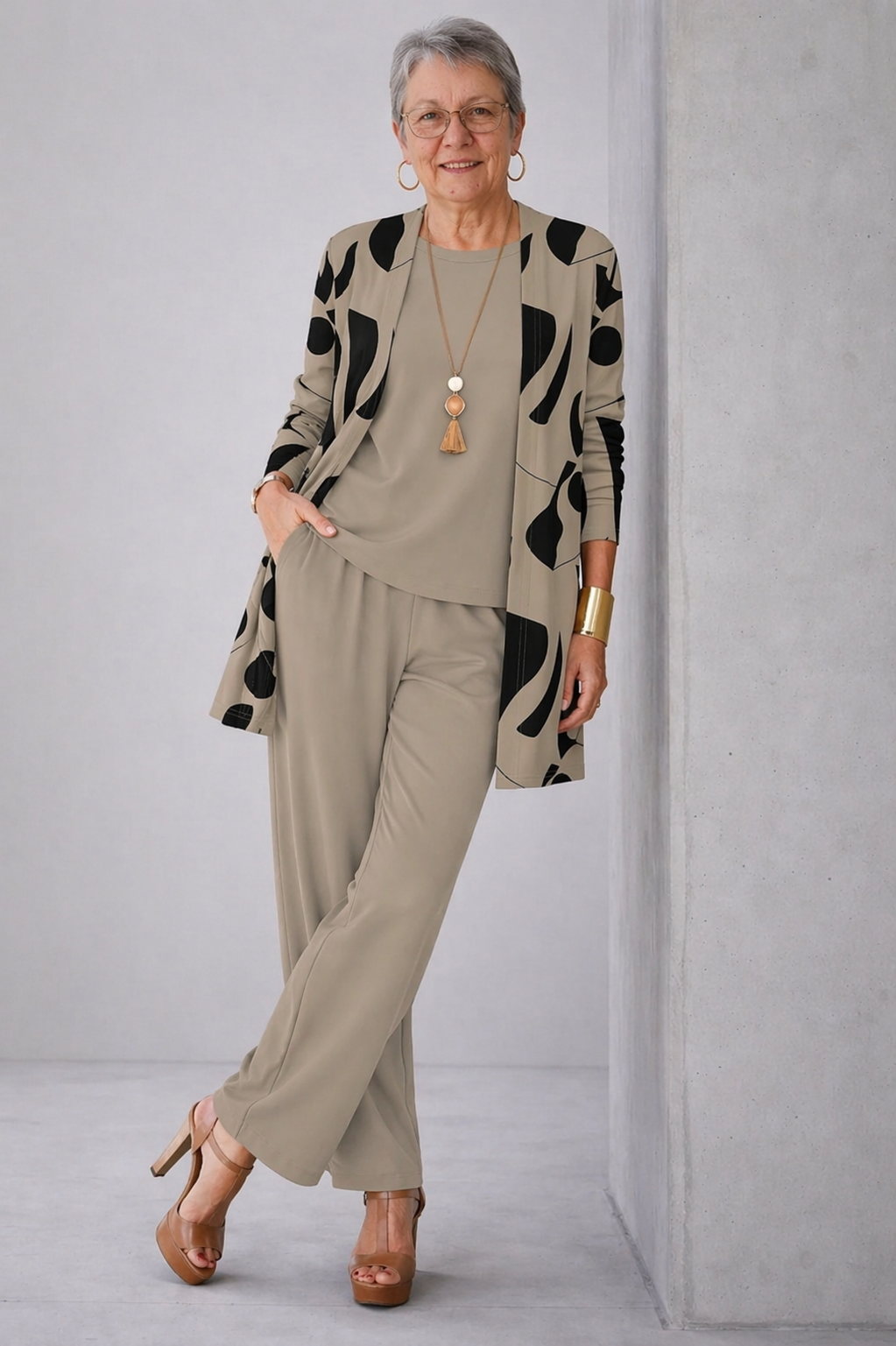 Women's Patterned Three-Piece Set - Effortless Everyday Elegance