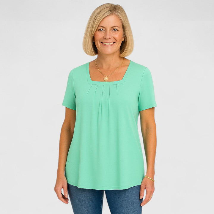 Women's Pleated Blouse - Effortless Elegance for Everyday