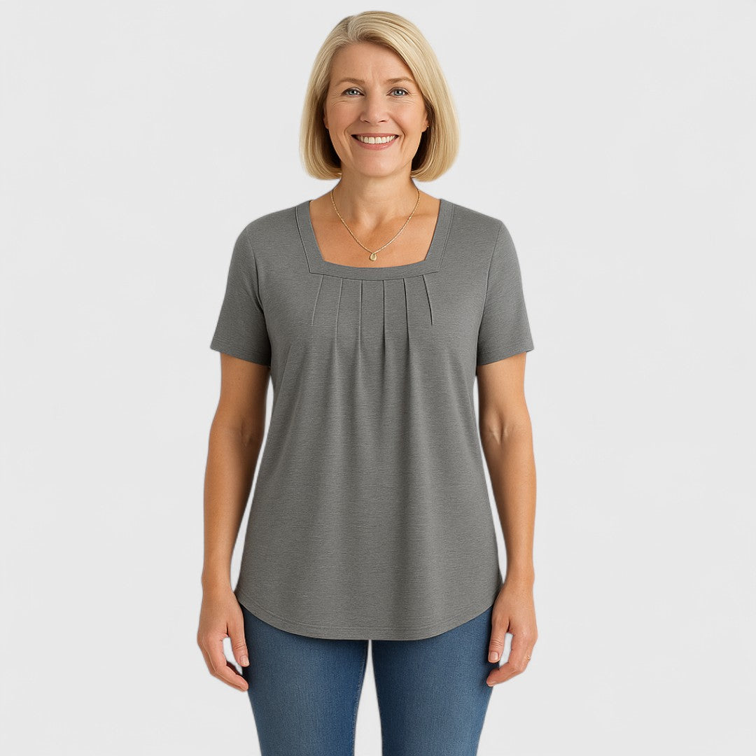 Women's Pleated Blouse - Effortless Elegance for Everyday