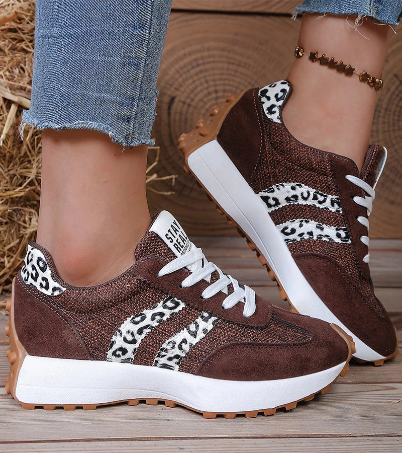 Women's Lightweight Sneakers - Ergonomic Cushioning for All-Day Wear