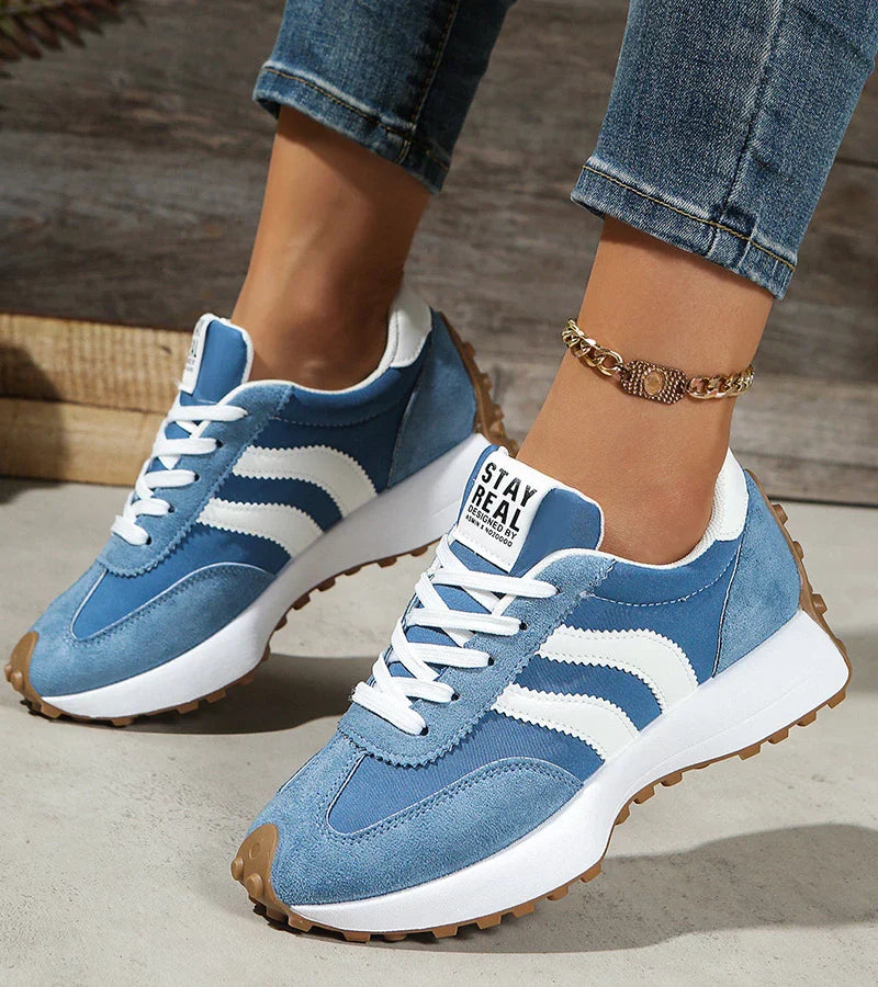 Women's Lightweight Sneakers - Ergonomic Cushioning for All-Day Wear