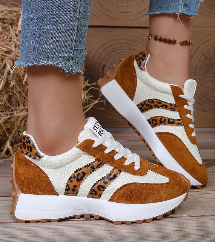 Women's Lightweight Sneakers - Ergonomic Cushioning for All-Day Wear
