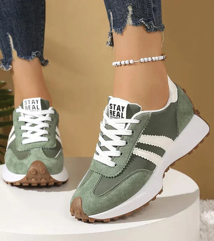 Women's Lightweight Sneakers - Ergonomic Cushioning for All-Day Wear