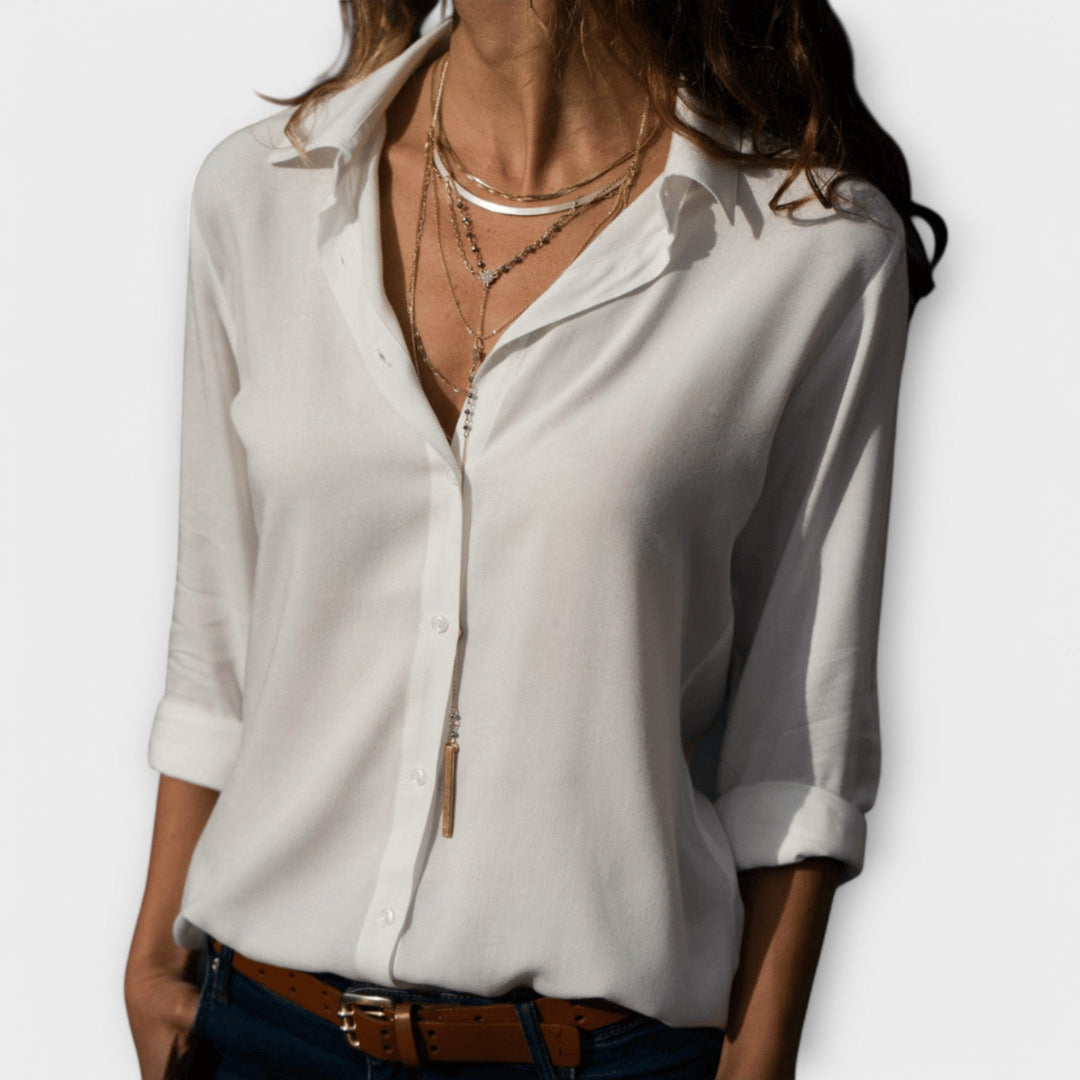 Women's Elegant Blouse - Versatile for Work or Weekend