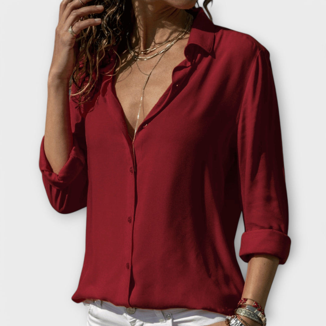 Women's Elegant Blouse - Versatile for Work or Weekend