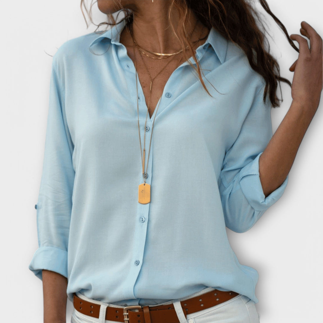 Women's Elegant Blouse - Versatile for Work or Weekend