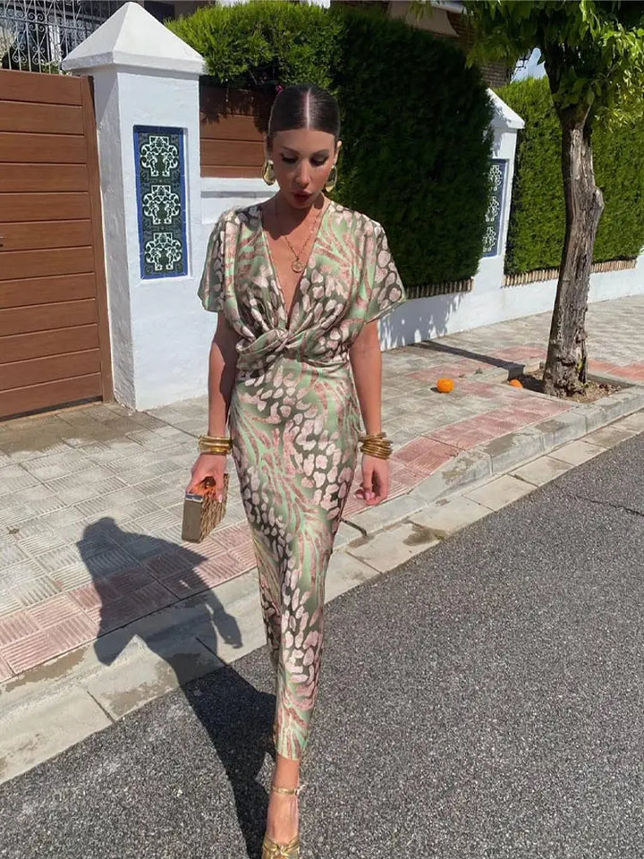 Women's Printed Twist Front Maxi Dress - Elegant Movement