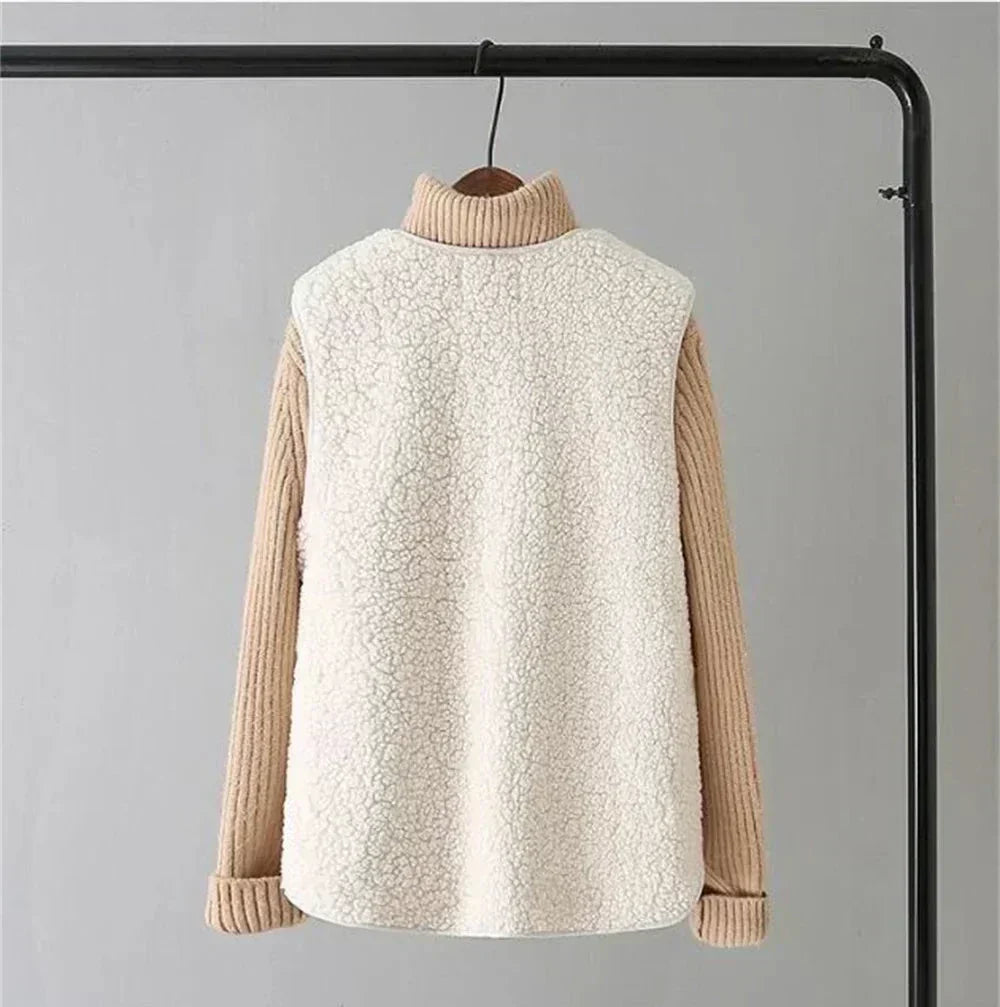 Women's Classic Cardigan - Timeless Comfort for Every Season