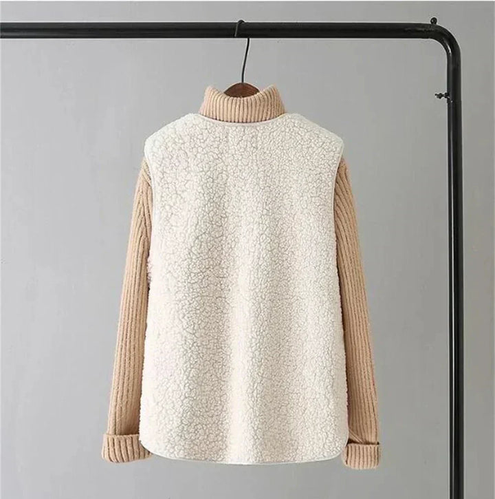 Women's Classic Cardigan - Timeless Comfort for Every Season