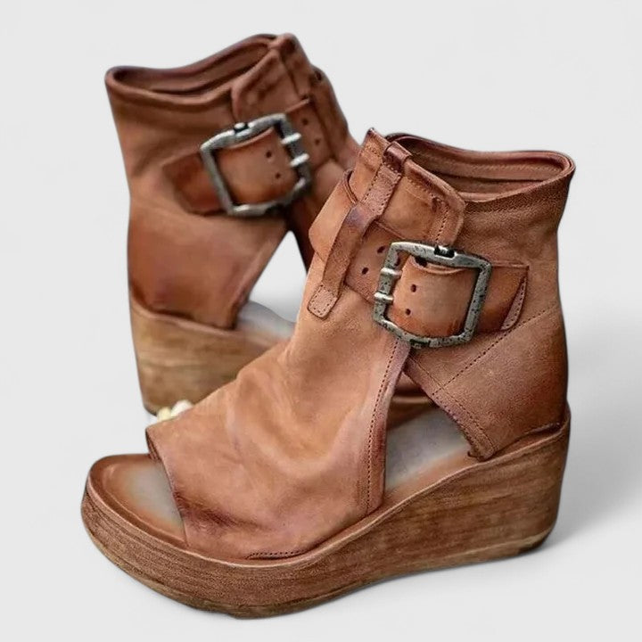 Women's Bold Buckle Wedge Sandals - Statement Style