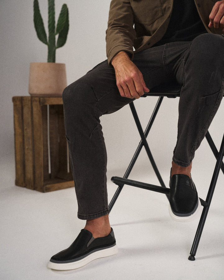 Men's Leather Slip-On Dress Shoes - Effortless Style from Day to Night