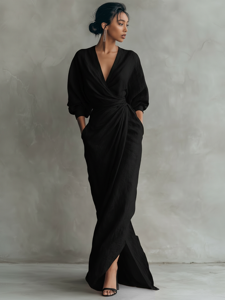 Women's Minimalistic V-Neck Maxi Dress - Effortless Elegance