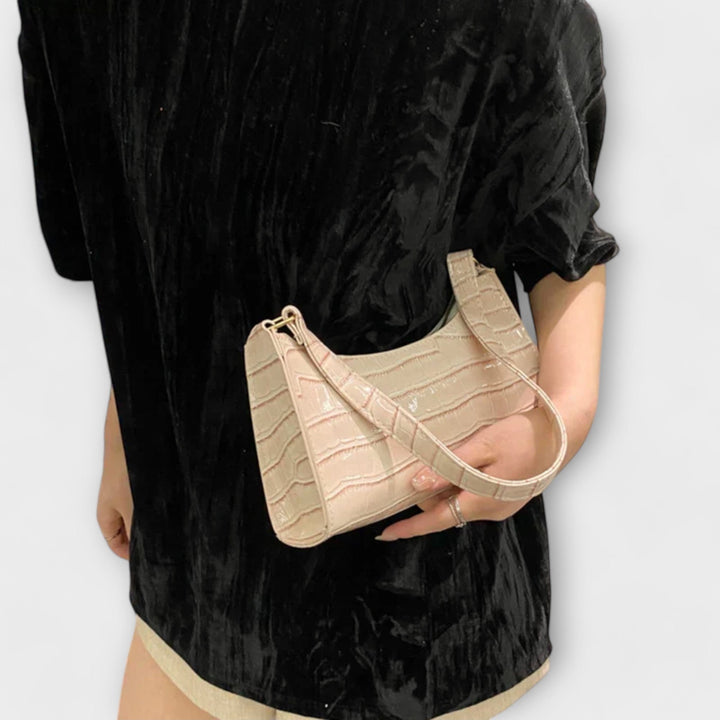 Women's Shiny Leather Bag - Everyday Elegance & Practical