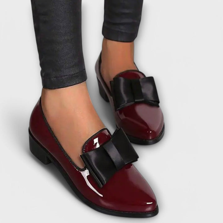 Women's Moccasins - Classic Flat Shoes for Everyday Comfort