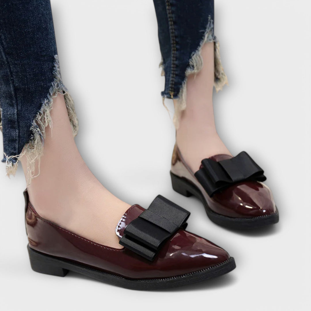 Women's Moccasins - Classic Comfort for Everyday Wear