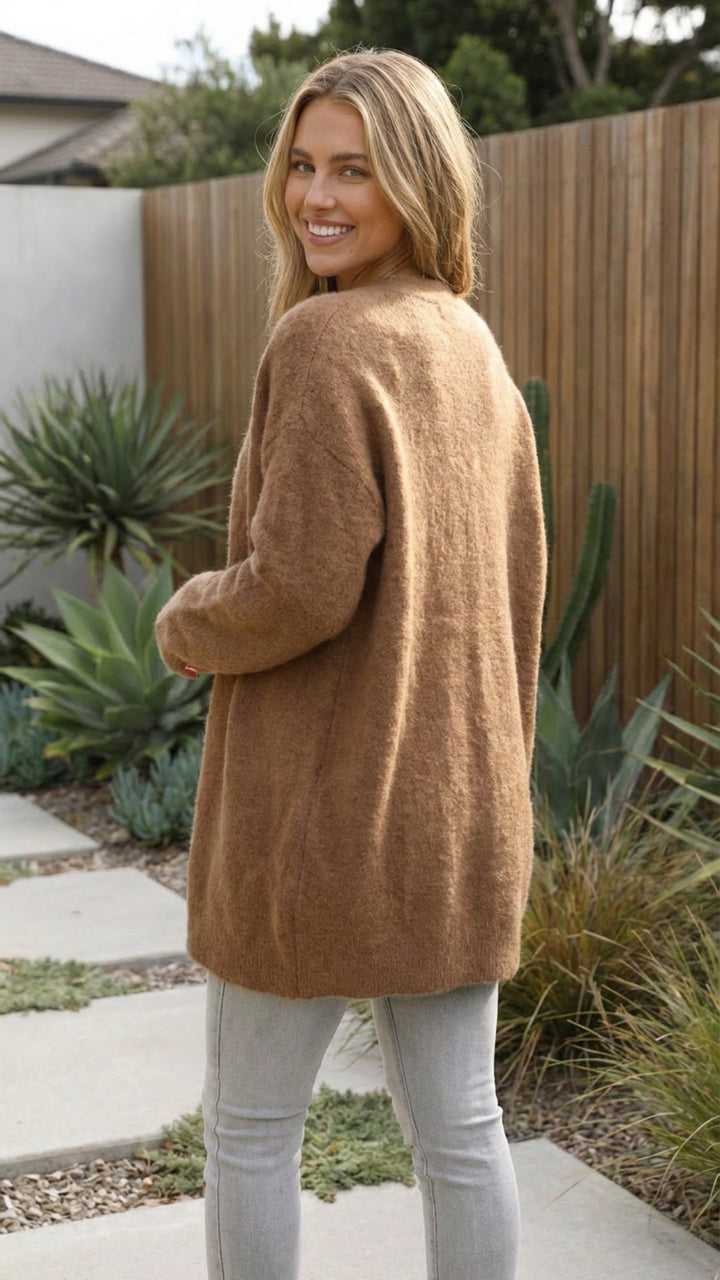 Women's Long Oversized Knit Cardigan - Effortless Layering & Everyday