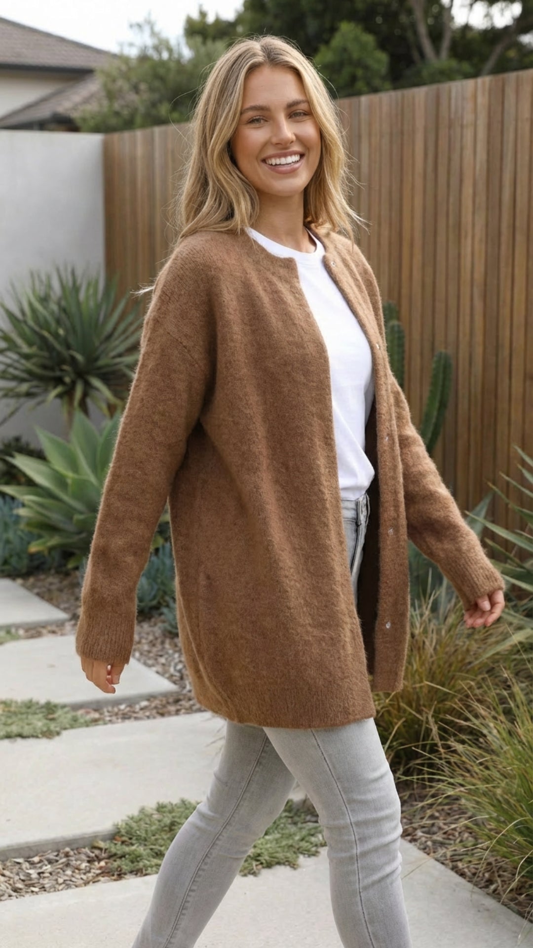 Women's Long Oversized Knit Cardigan - Effortless Layering & Everyday