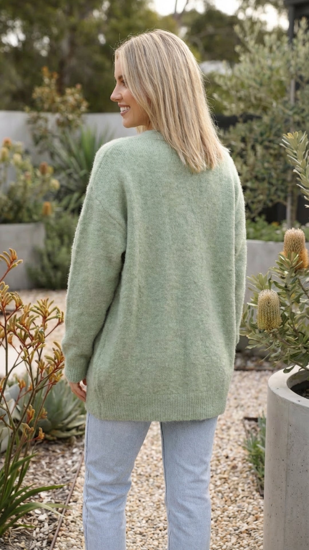 Women's Long Oversized Knit Cardigan - Effortless Layering & Everyday