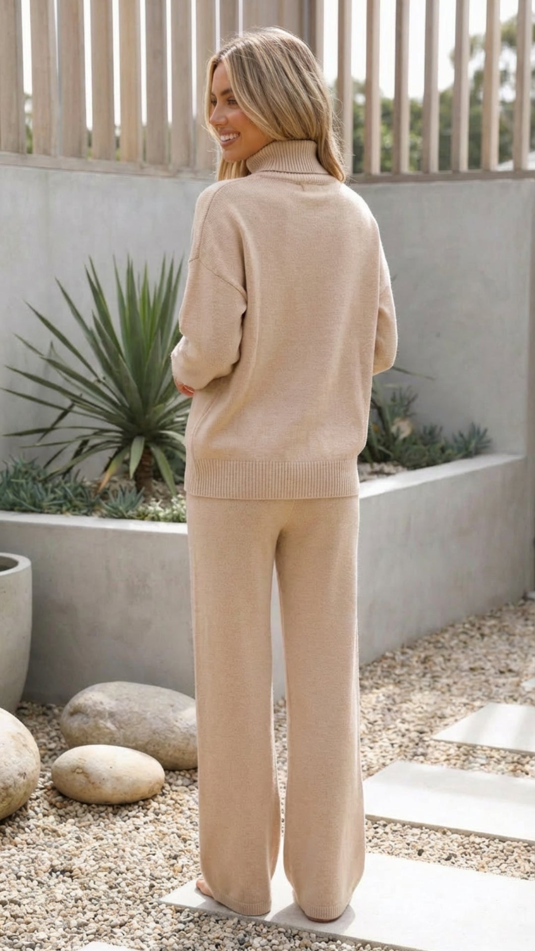 Women's Two Piece Knit Turtleneck Lounge Set - Casual Comfort