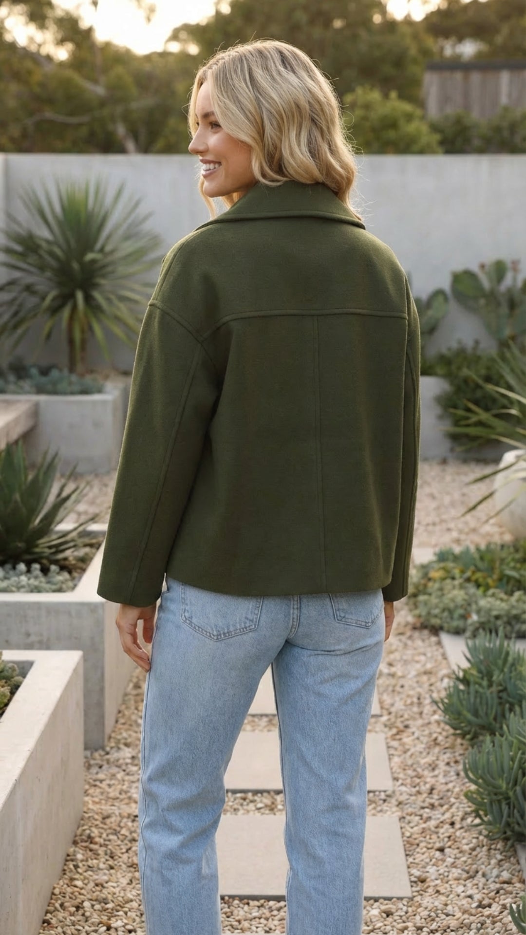 Women's Double-Breasted Cropped Jacket - Everyday Layering