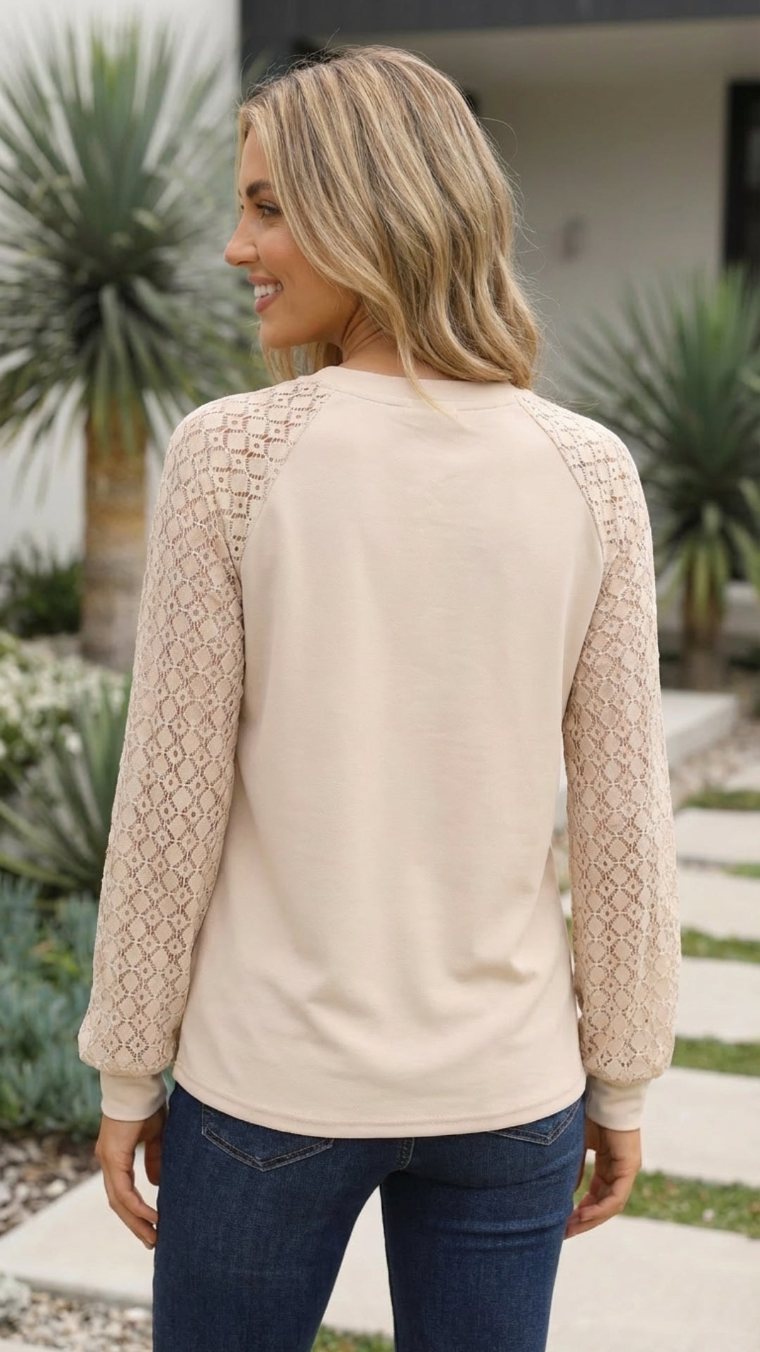 Women's Long Sleeve Lace Blouse - Effortless Elegance for Nights Out