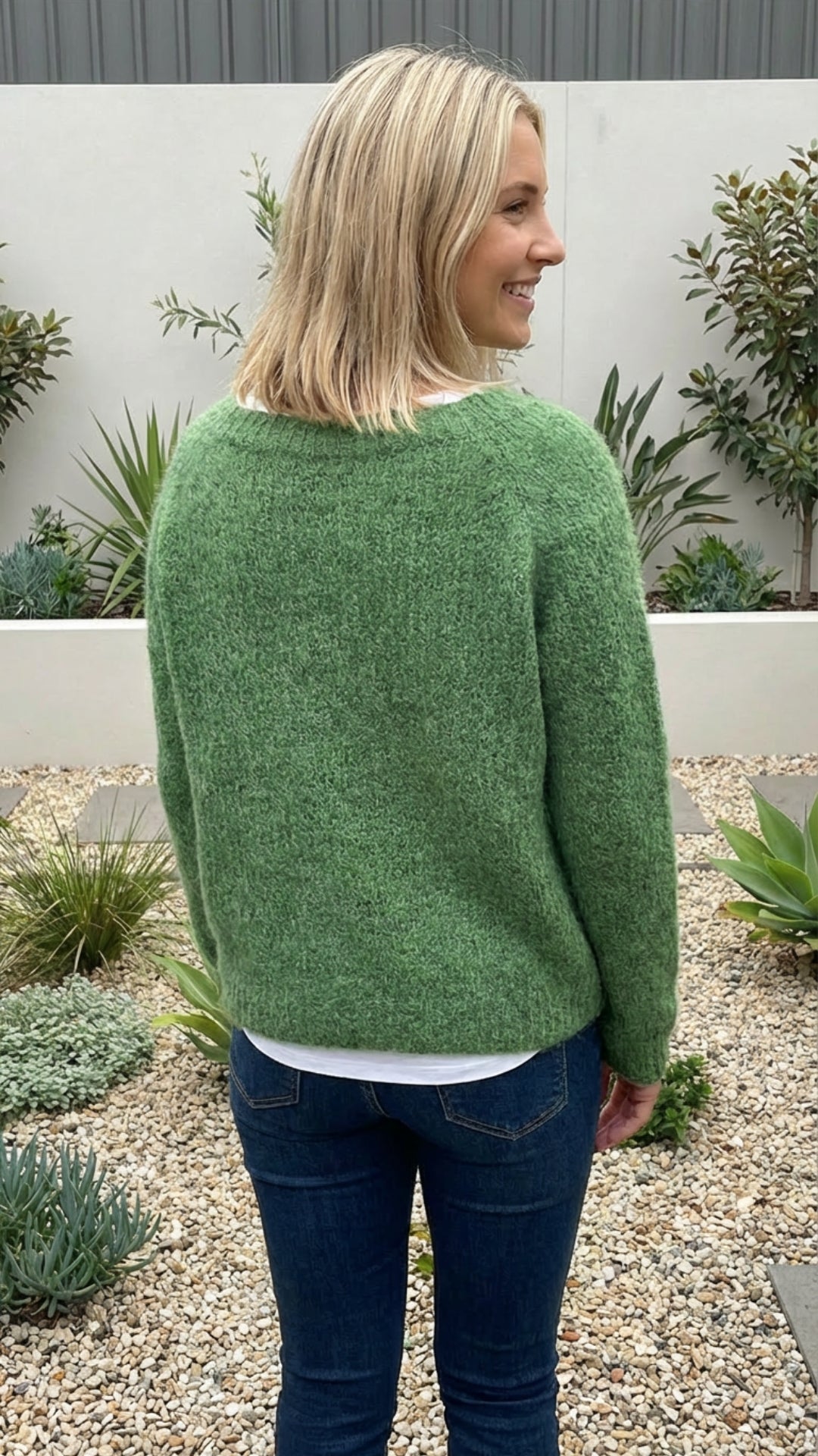 Women's Casual Knit Sweater - Relaxed Everyday Comfort