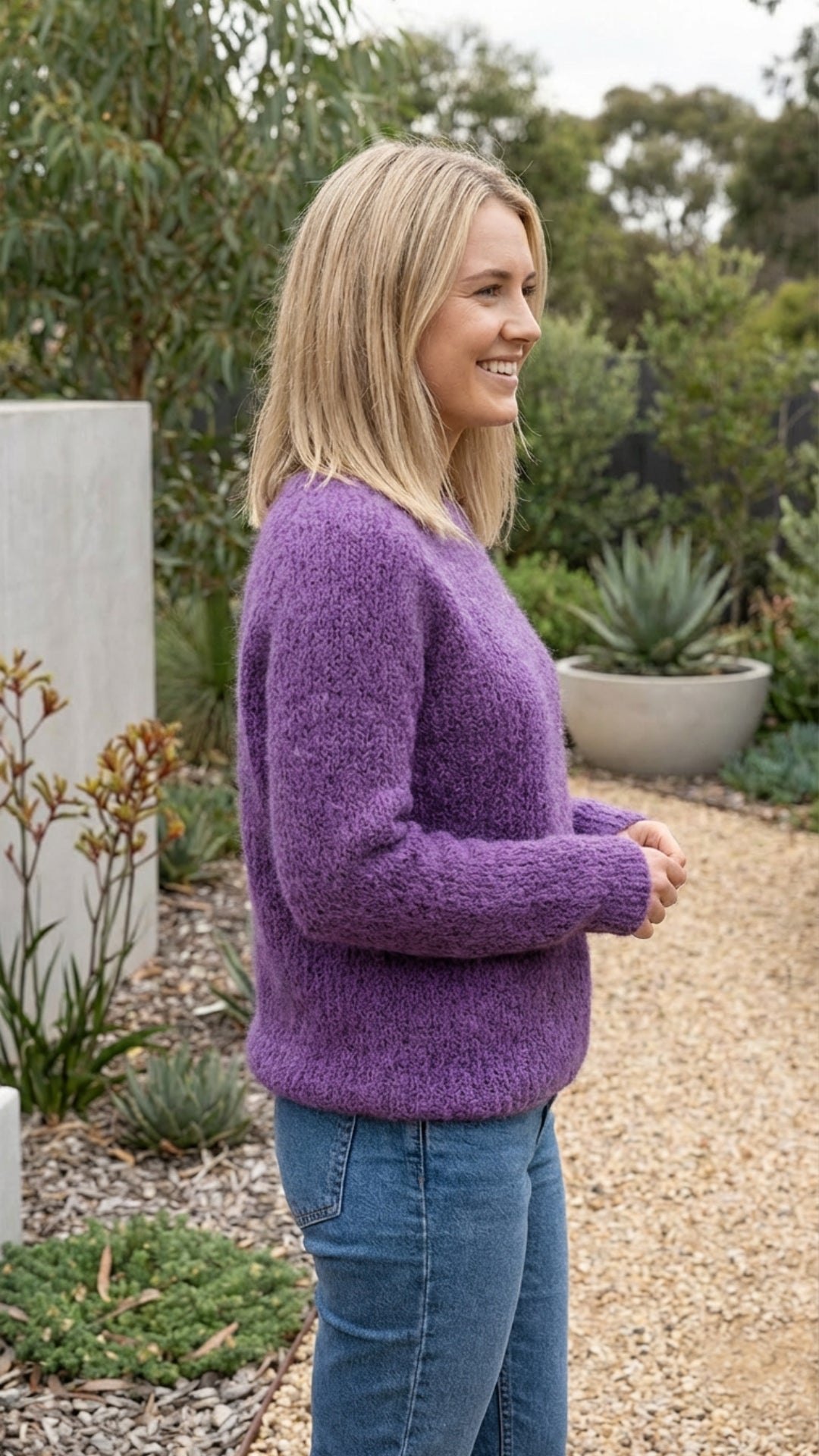 Women's Casual Knit Sweater - Relaxed Everyday Comfort