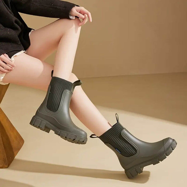 Women's Chunky Knit Rain Boot - Waterproof & Fashion-Forward