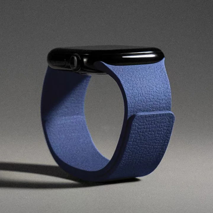 Men's Magnetic Apple Watch Band - Silicone Loop Strap