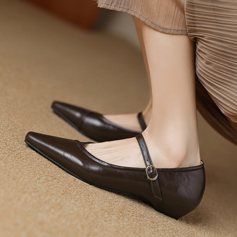 Women's Avery Pointed Toe Mary Jane Flats – Sleek & Comfortable