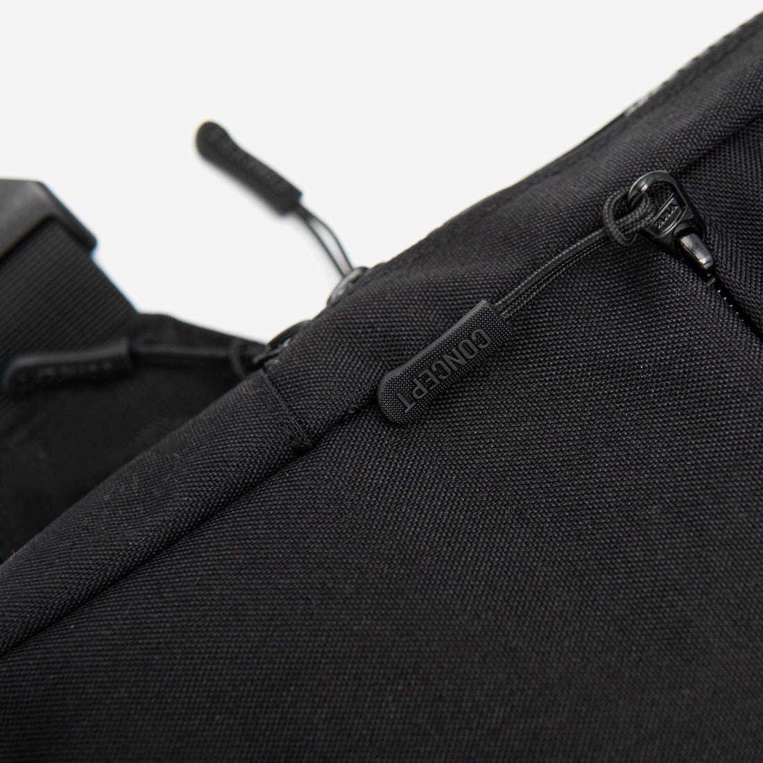 Sac Bandoulière Anti-Vol — Câble acier & poches sécurisées