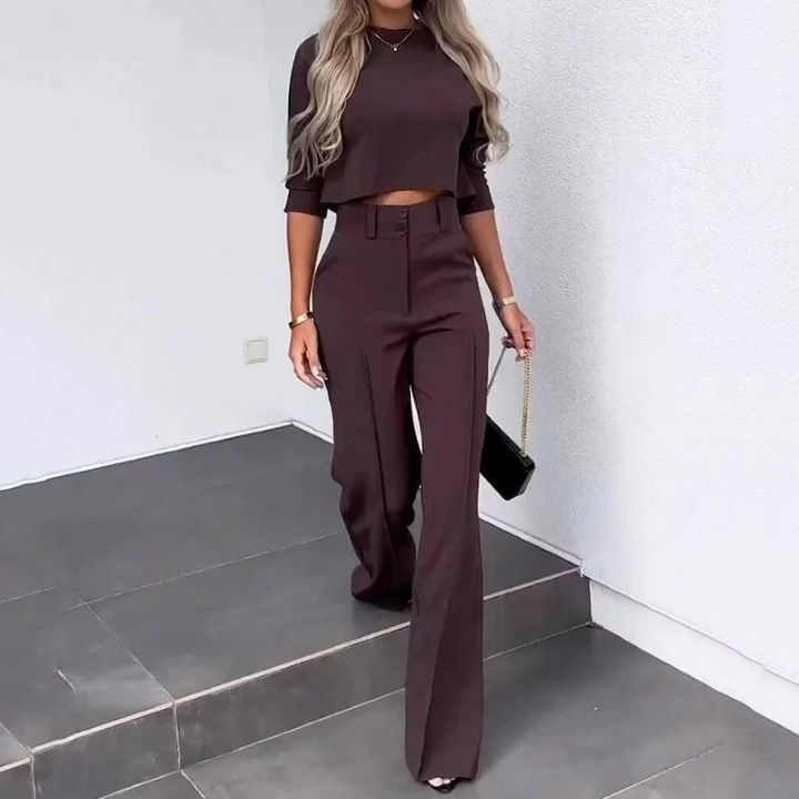Women's Emery Modern Elegance Set - Polished Two-Piece for Every