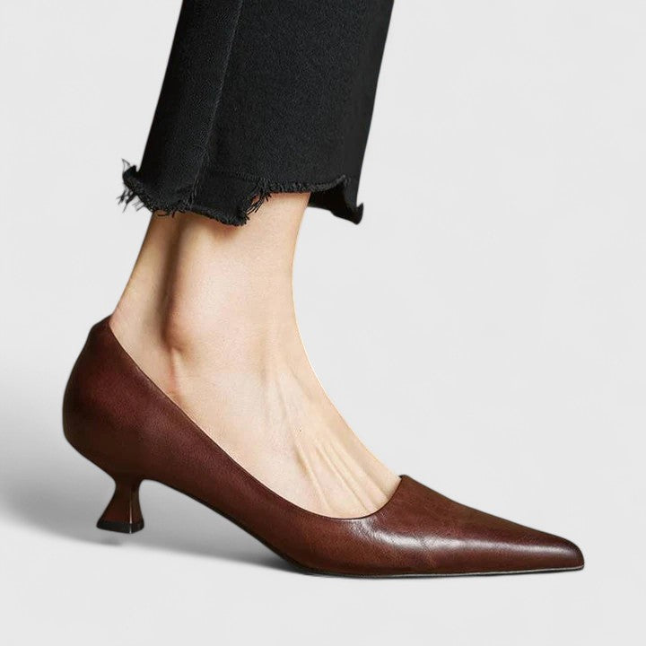 Women's Elegant Low-Heel Pumps - Day to Night Comfort