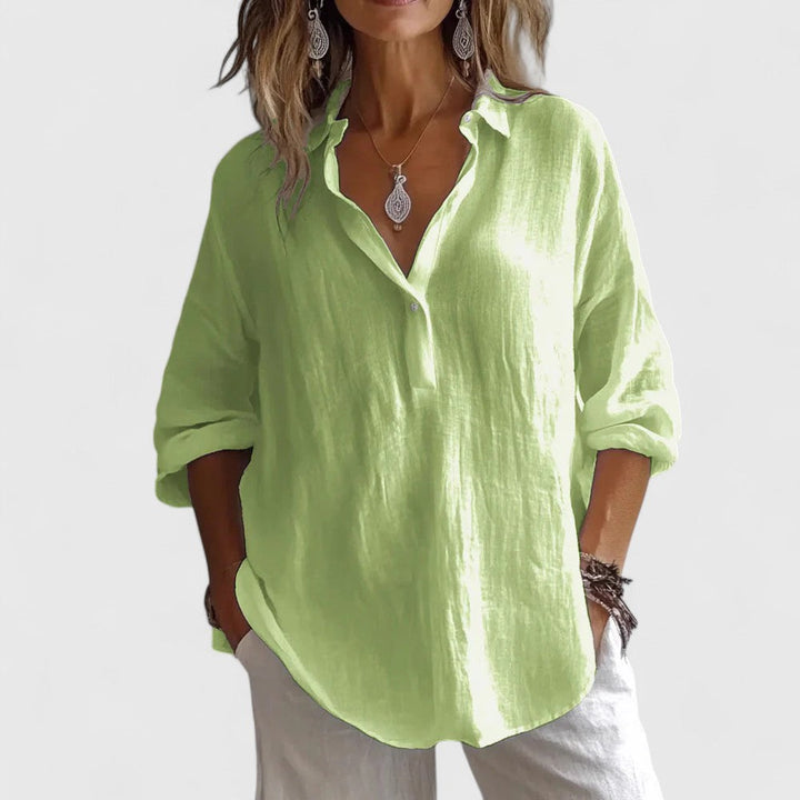 Women's Laid-Back Chic Blouse - Relaxed Yet Refined