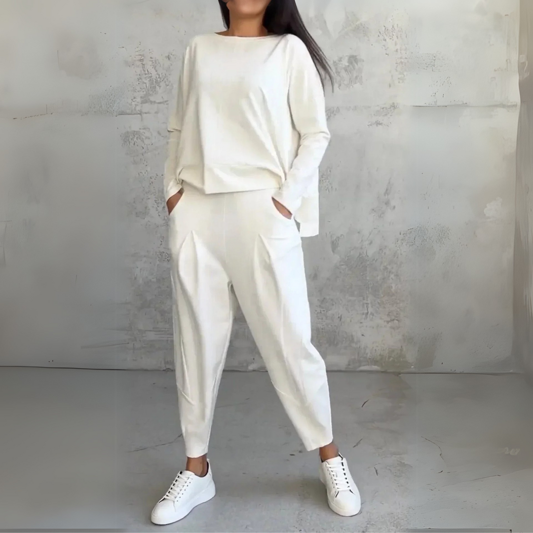 Women's Tailored Two-Piece Set - Effortless Style & Comfort