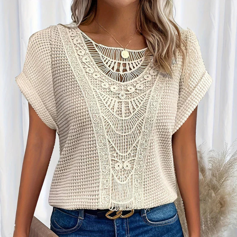 Women's Delicate Textured Blouse - Effortless Style and Comfort