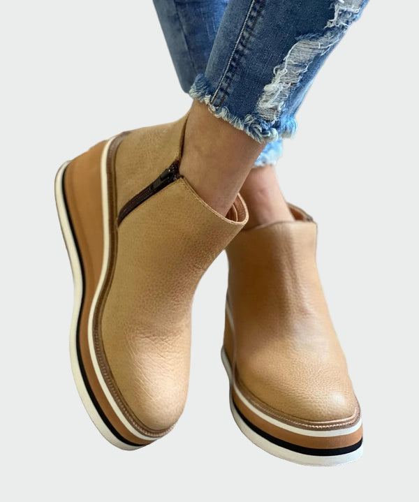 Women's Everyday Leather Wedge Boots - Cozy & Comfortable