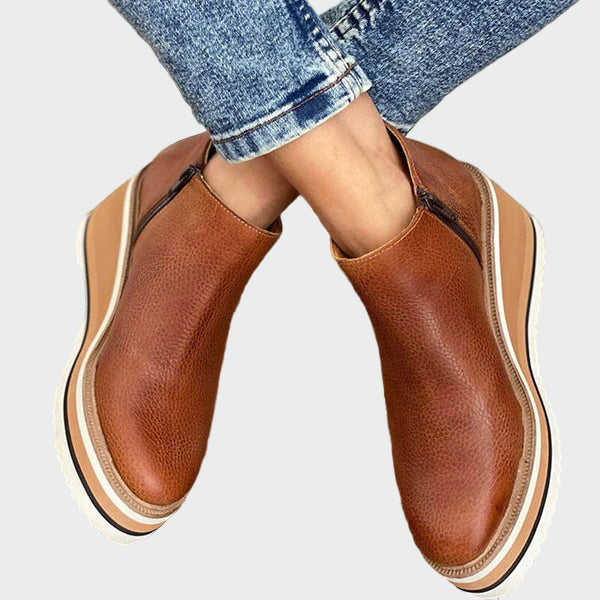 Women's Everyday Leather Wedge Boots - Cozy & Comfortable