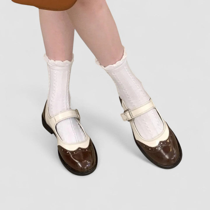 Women's Caitlyn Classic Mary Jane Flats - Timeless Elegance