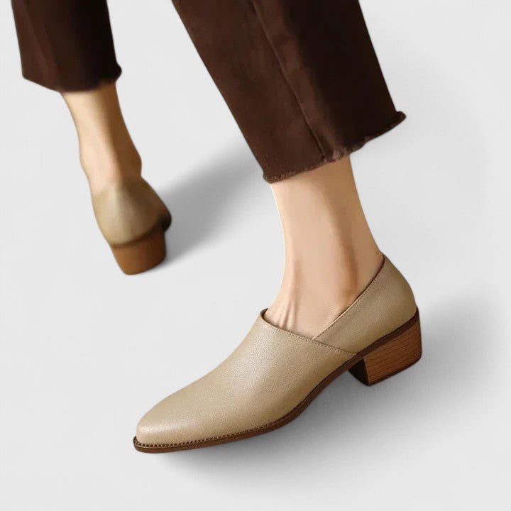 Women's Modern Classic Low Heel Shoes - Effortless Elegance
