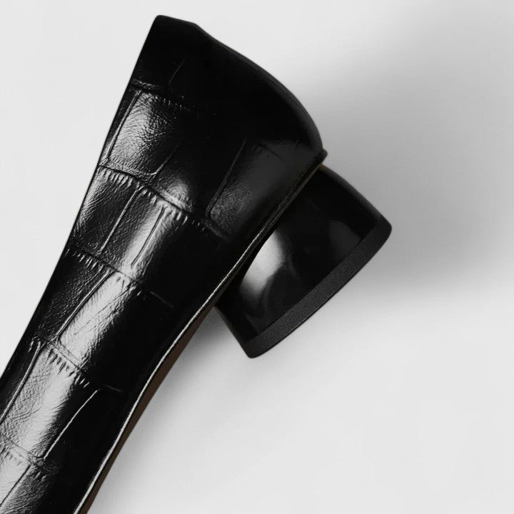 Women's Elegant Square Buckle Block Heels - Effortless Everyday