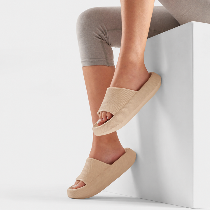 Women's Soft-Sole Slip-On Comfort Shoes