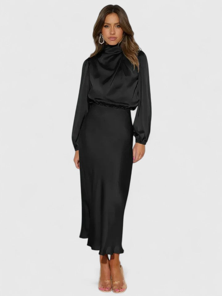 Women's Maxi Dress with Lantern Sleeves - Effortless Elegance