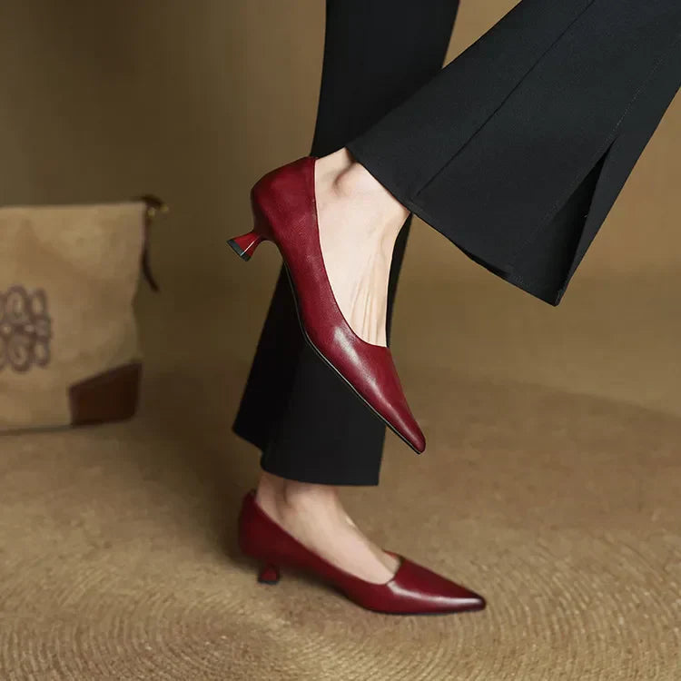 Women's Leonie Classic Pointed Toe Leather Heels - Everyday Elegance
